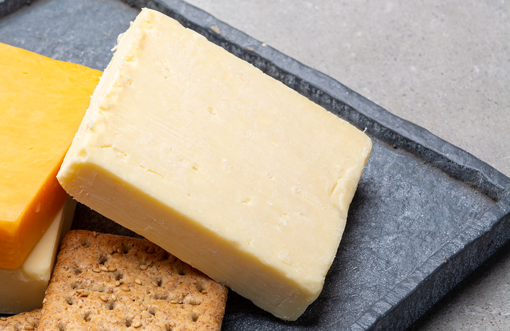 A Taste of Scotland: The Rich History and Varieties of Scottish Cheese